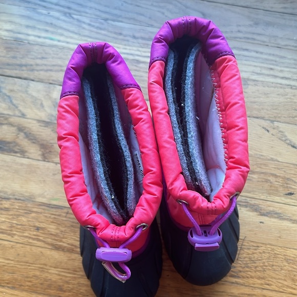 Sorel Cub Purple and Pink Insulated Pull On Winter Snow Boots Size 12 - Picture 3 of 10